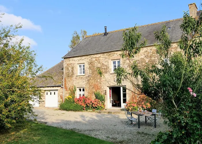 Feriehus 4 Bedroom Pet Friendly In *