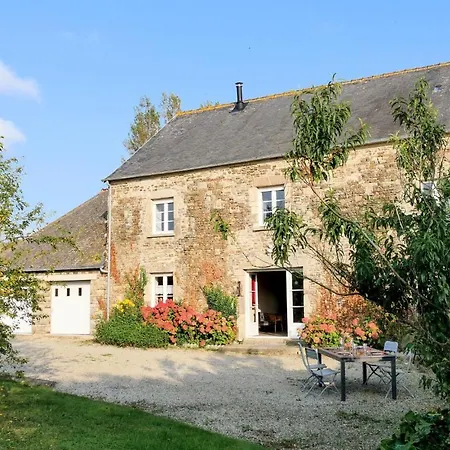 Holiday home 4 Bedroom In *