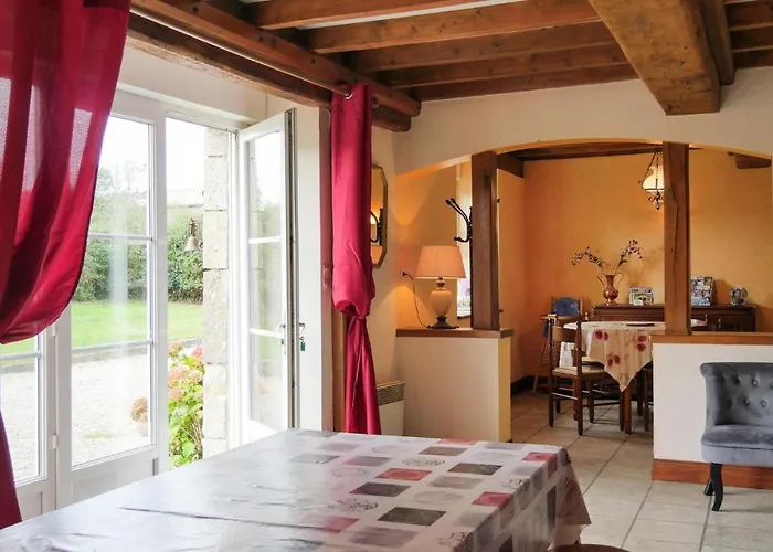 4 Bedroom Pet Friendly In * Portbail