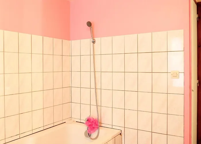 4 Bedroom Pet Friendly In * Portbail